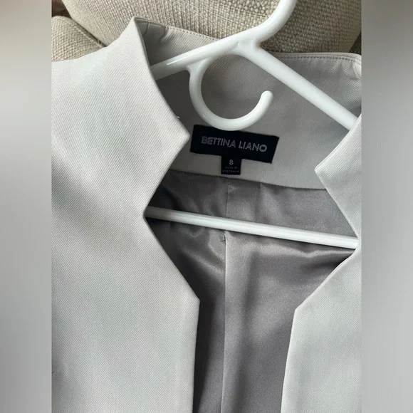 Bettina Liano Grey Structured Blazer Size US 4 - Picture 8 of 9